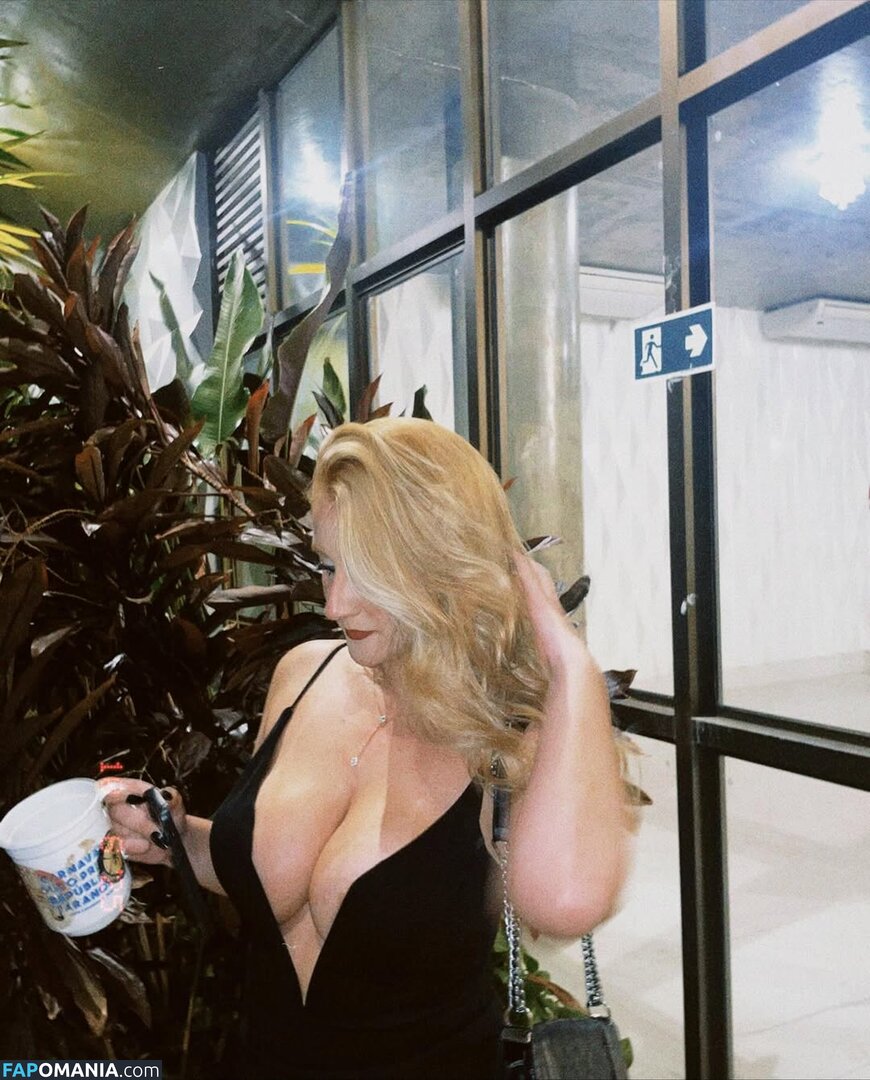 Ester Viana / esterviana_s / estervsouza Naken OnlyFans  Läckta Foto #2