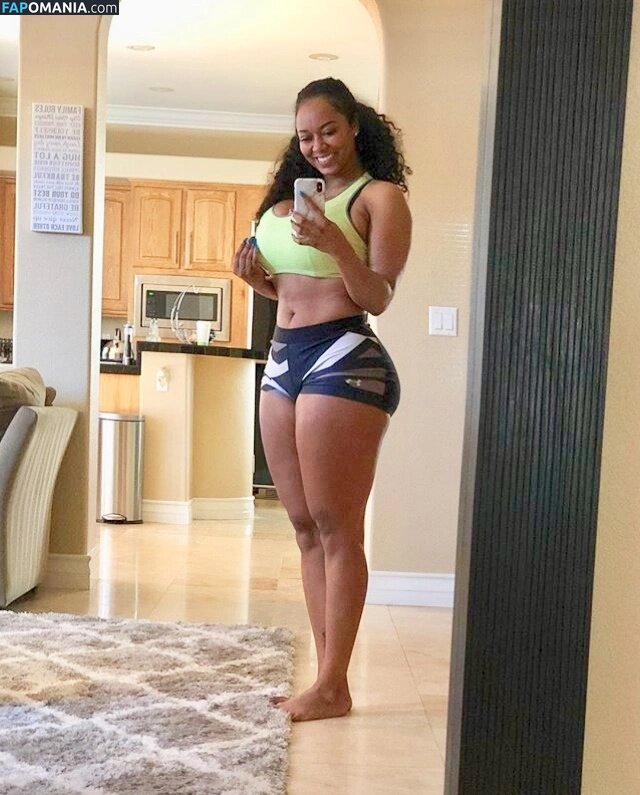 Esther Baxter / estherbaxter / https: Naken OnlyFans  Läckta Foto #11