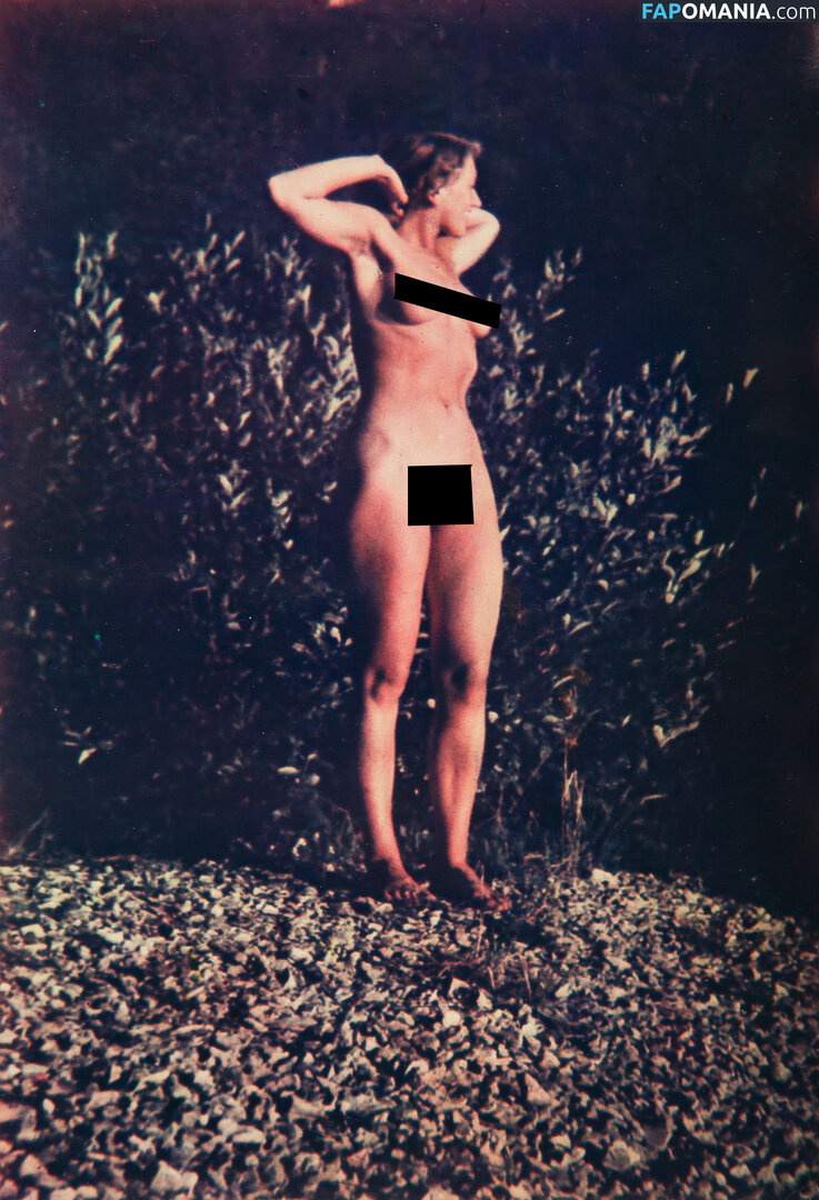 Eva Braun Naken OnlyFans  Läckta Foto #2