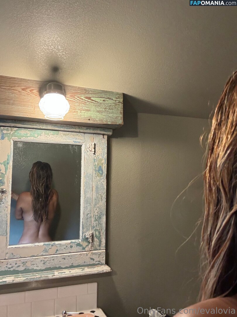 Eva Lovia / Fallinlovia / evalovia / https: Naken OnlyFans  Läckta Foto #1746