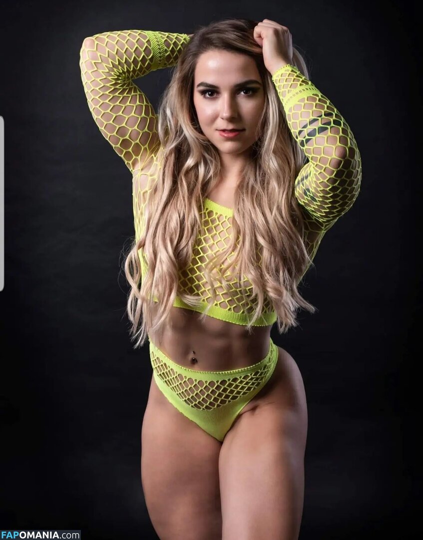 Eva Maes / crossfit_nurse / maeseva_ Naken OnlyFans  Läckta Foto #3