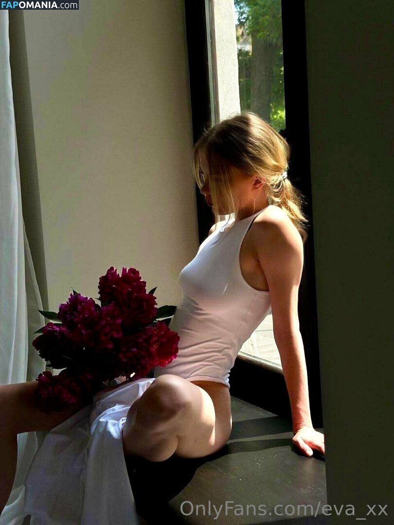 eva_xx / mylifeaseva Naken OnlyFans  Läckta Foto #4