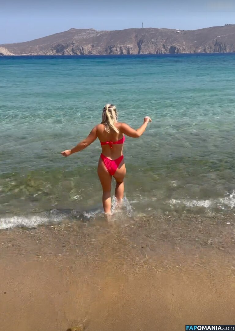 Evelyn Burdecki Naken OnlyFans  Läckta Foto #1