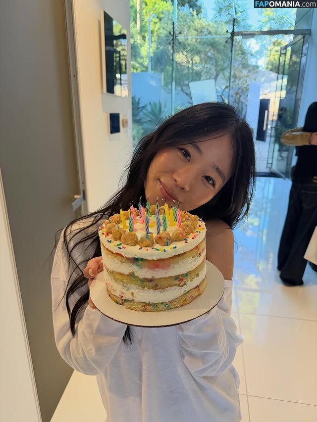 Evelyn Ha / eveee9 / hjevelyn Naken OnlyFans  Läckta Foto #7