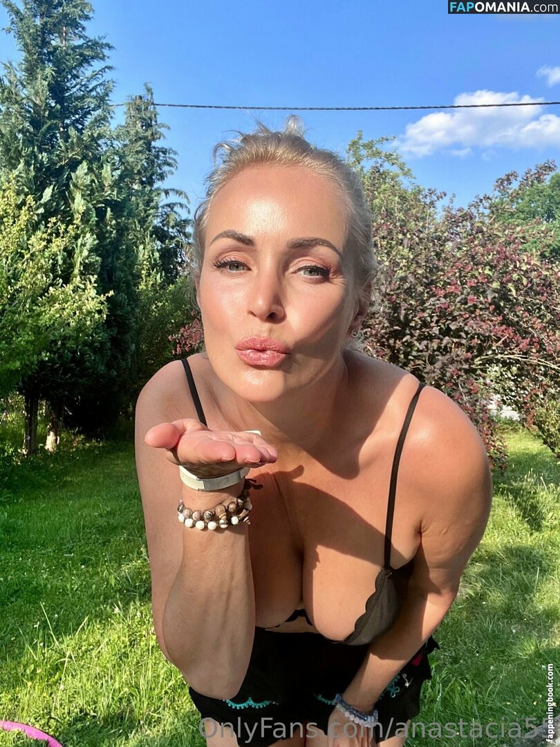Evelyn Reißmann / anastacia55 / reissmannevelyn Naken OnlyFans  Läckta Foto #44