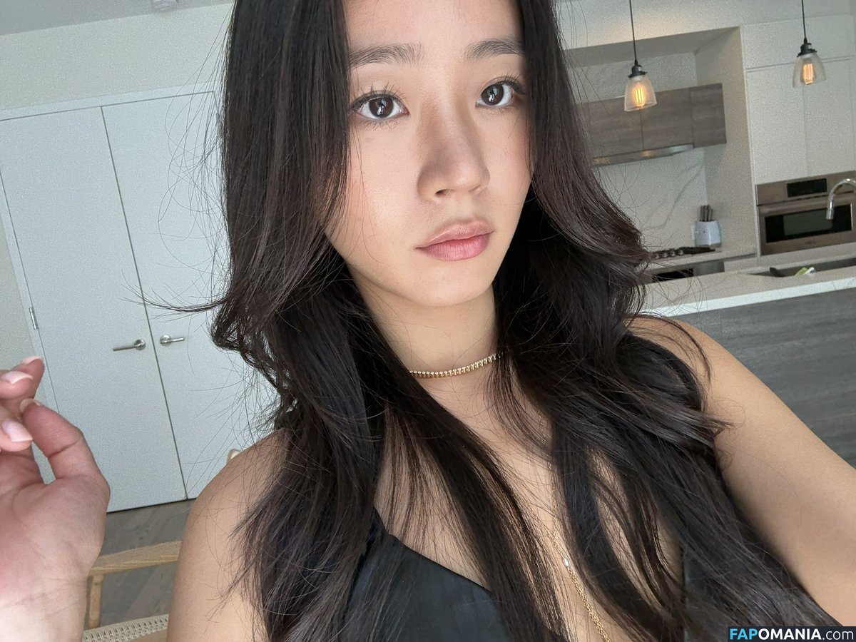 evelynha Naken OnlyFans  Läckta Foto #4