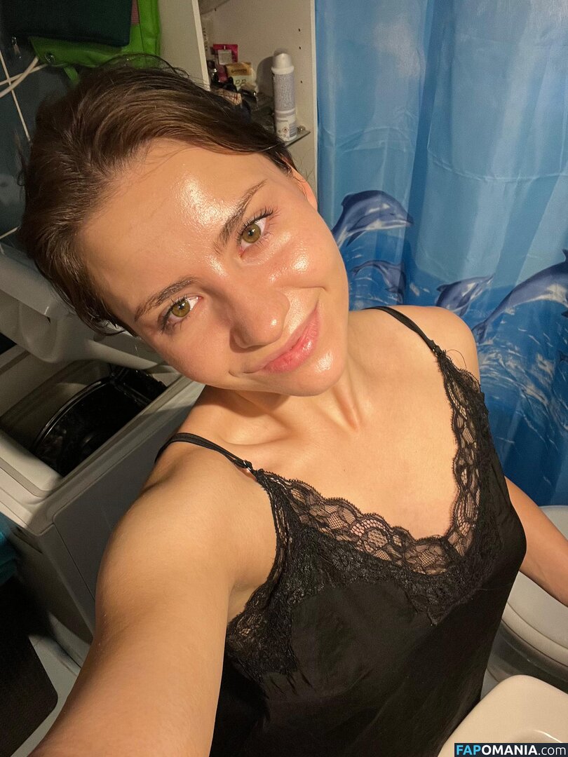 Evermoist Naken OnlyFans  Läckta Foto #13