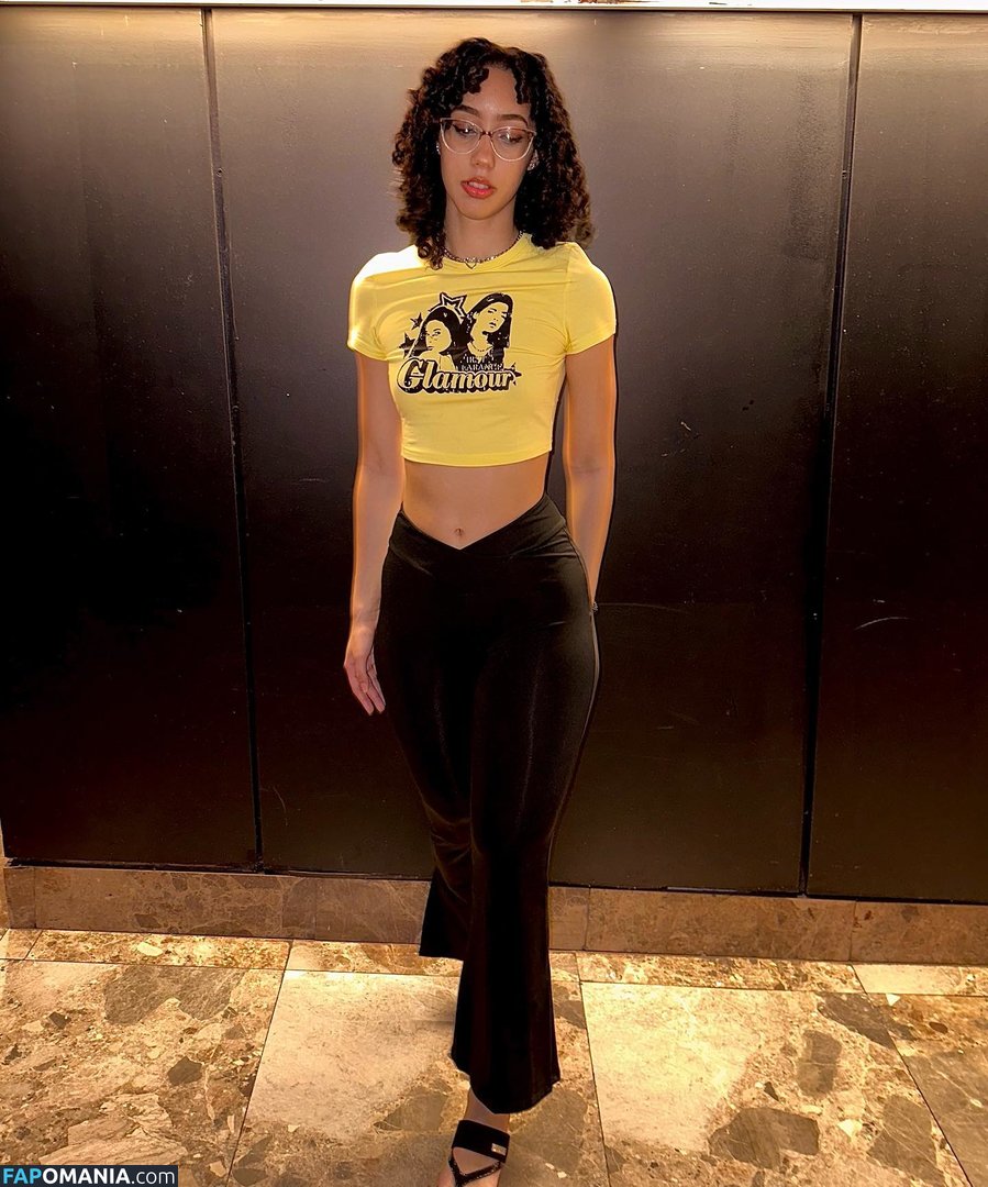 eliana / ewmxt / lalayravo / woahnatty Naken OnlyFans  Läckta Foto #32