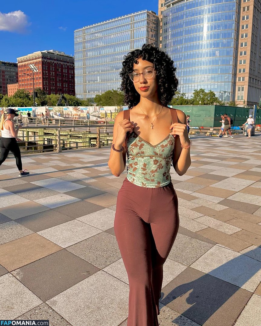 eliana / ewmxt / lalayravo / woahnatty Naken OnlyFans  Läckta Foto #33