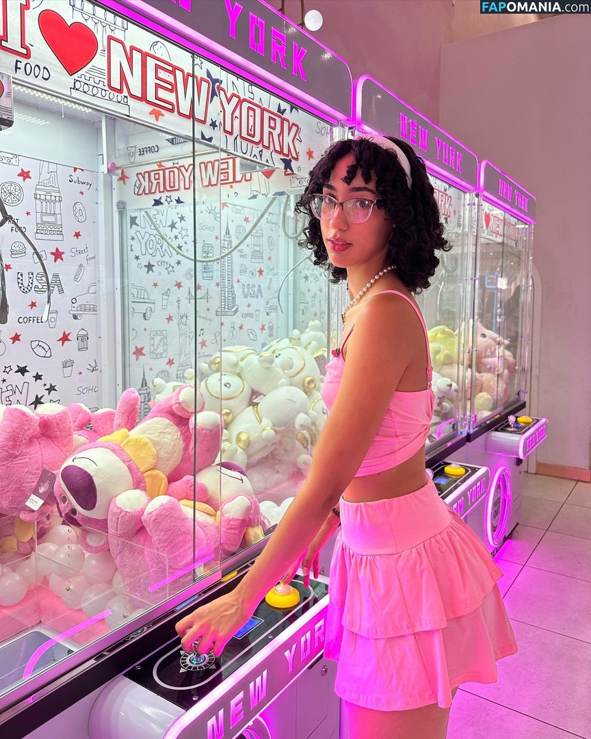 eliana / ewmxt / lalayravo / woahnatty Naken OnlyFans  Läckta Foto #44