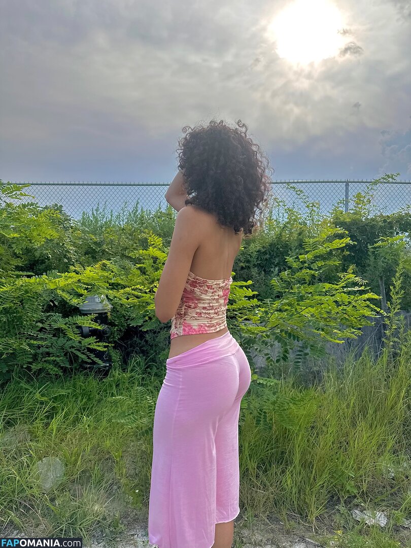 eliana / ewmxt / lalayravo / woahnatty Naken OnlyFans  Läckta Foto #61