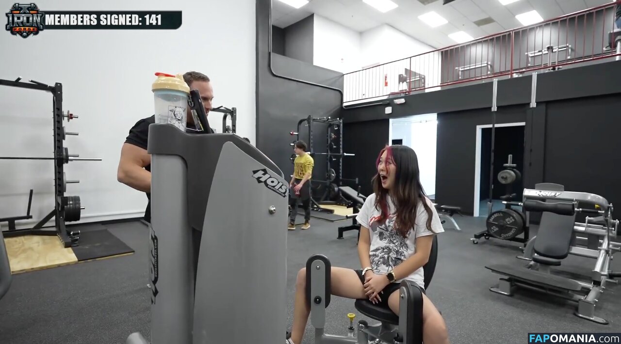 ExtraEmily / extra.emilay / extraemilyy / extremly_cute Naken OnlyFans  Läckta Foto #7