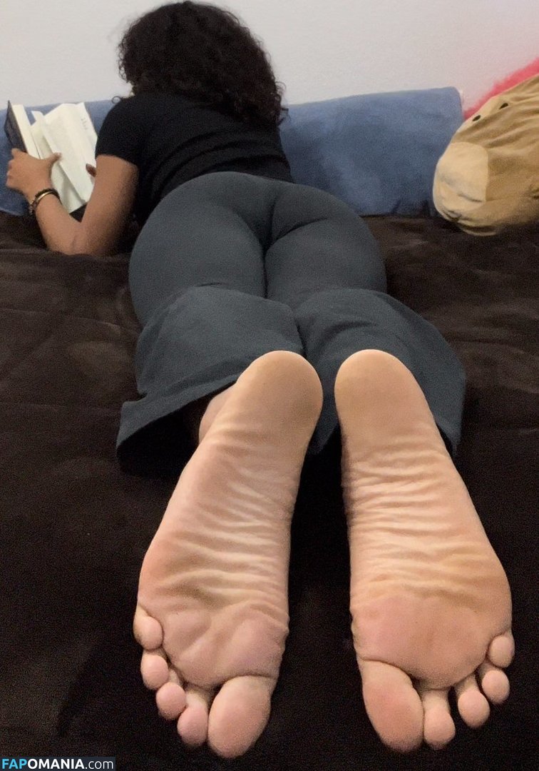 F00tmami F00tmami / Mami f00tbby0 / f00tbby0 / f00tmami Naken OnlyFans  Läckta Foto #1