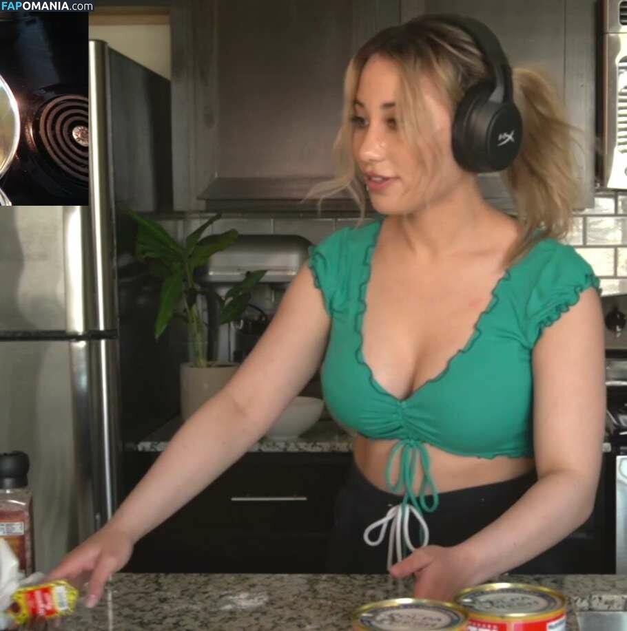 f1elly Naken OnlyFans  Läckta Foto #5