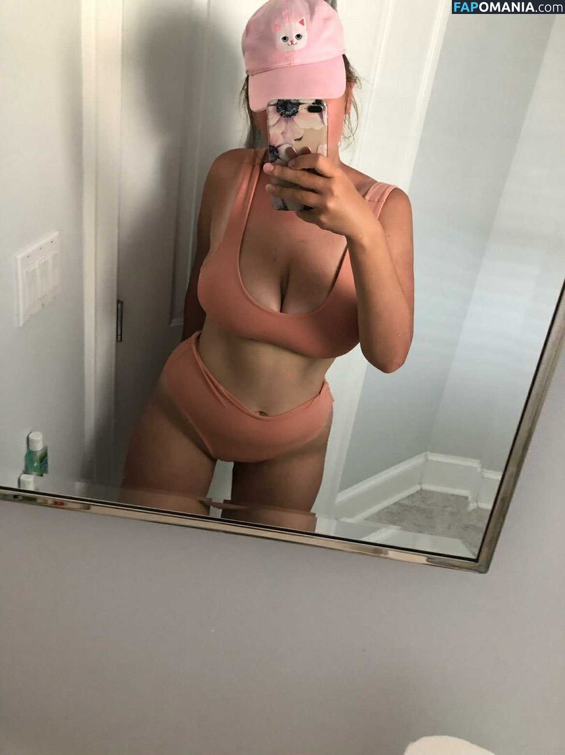 bmw_f1wika / f1wika / kikapawez Naken OnlyFans  Läckta Foto #1