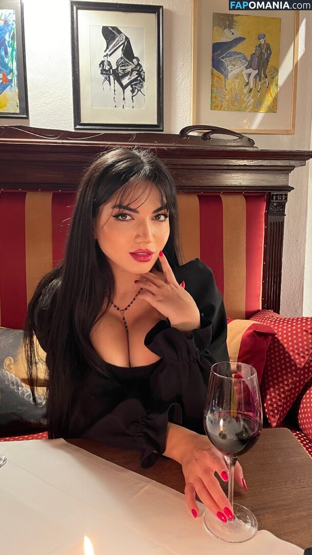 Faina Zuckerman / fainazuckerman Naken OnlyFans  Läckta Foto #1