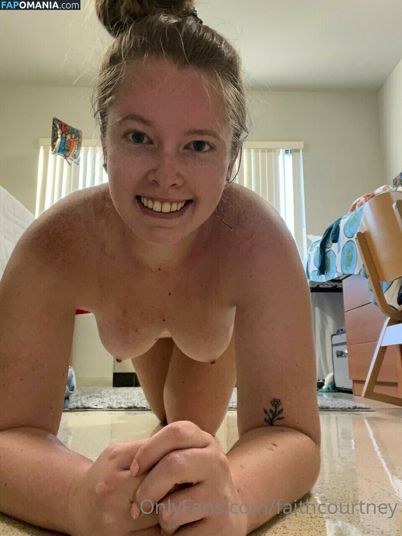 Faith And Courtney Naken OnlyFans  Läckta Foto #36