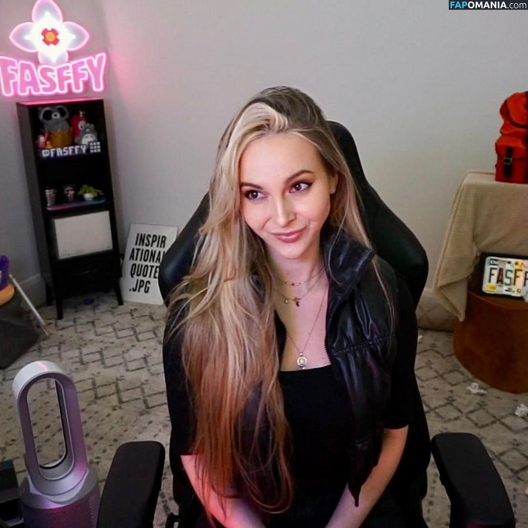 Fasffy Naken OnlyFans  Läckta Foto #24