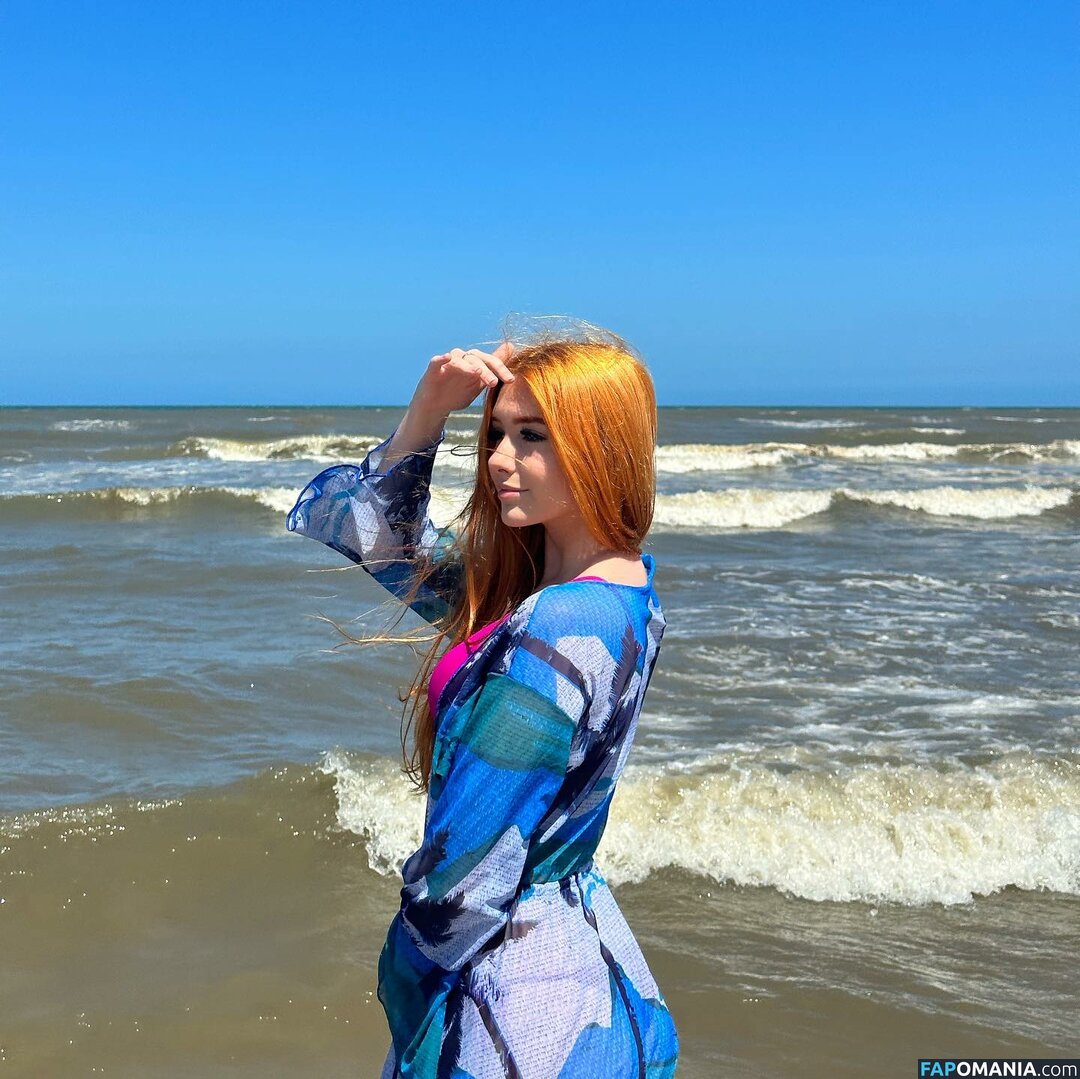 Feeh Hanzen / Fernanda Hanzen / feeh_hanzen / feehhanzen Naken OnlyFans  Läckta Foto #10