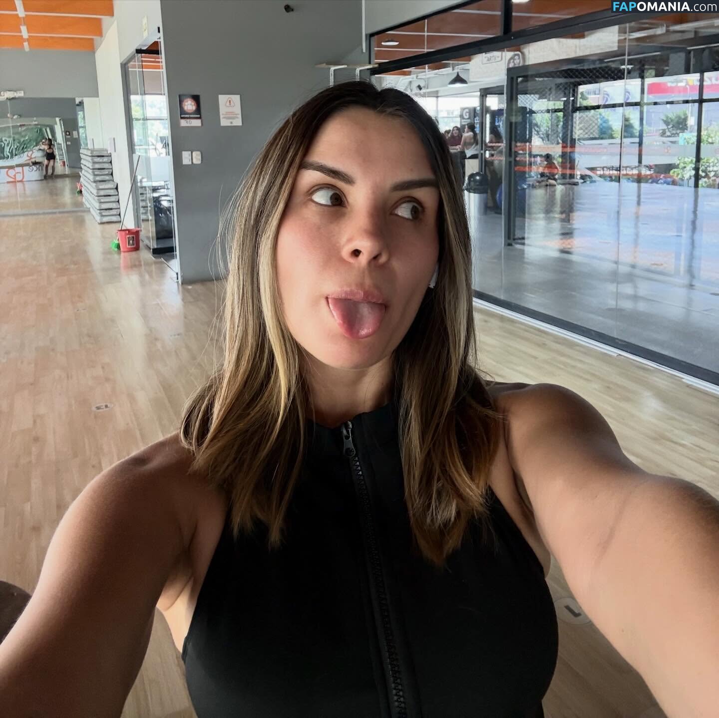 Fiorella Retiz / fiorellaretiz Naken OnlyFans  Läckta Foto #14