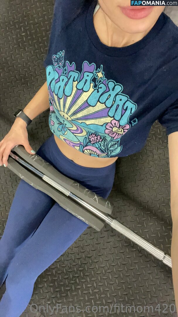 Elizabeth / fitmom420 / fitmomology42 Naken OnlyFans  Läckta Foto #21