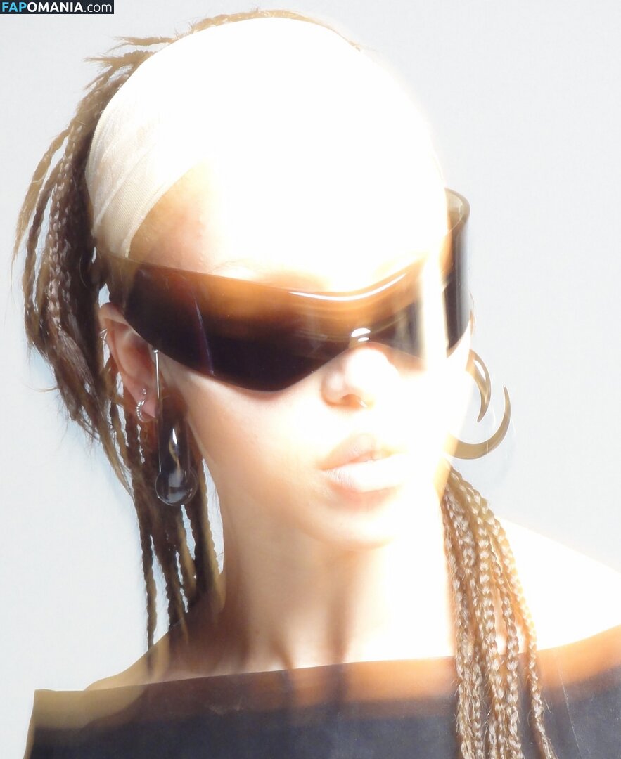 FKA Twigs / FKAtwigs Naken OnlyFans  Läckta Foto #7