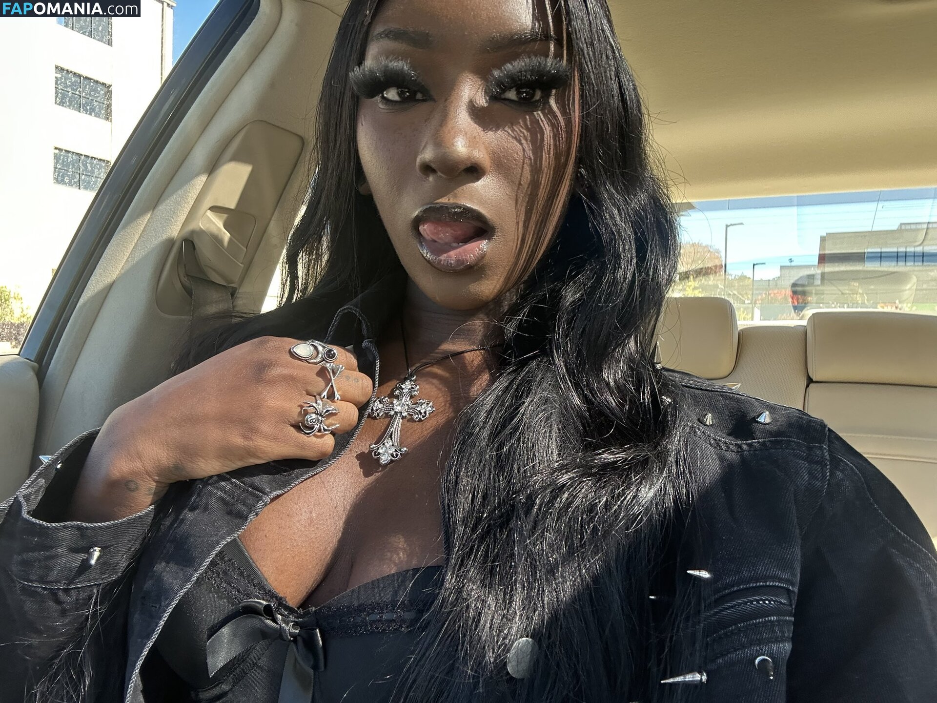 Foxxvenom / foxxdoku / https: Naken OnlyFans  Läckta Foto #6