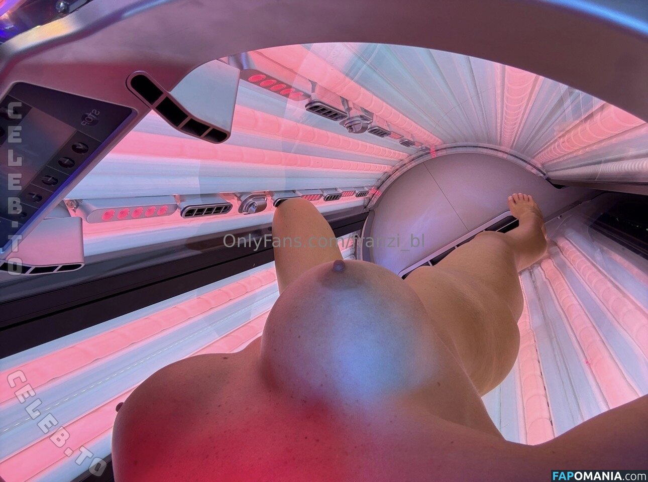 franzi_bl / franziska.bahr.54 / franziskabahr Naken OnlyFans  Läckta Foto #3