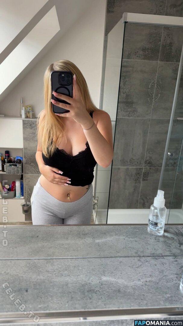 franziihtz / franziiiiihtz Naken OnlyFans  Läckta Foto #10
