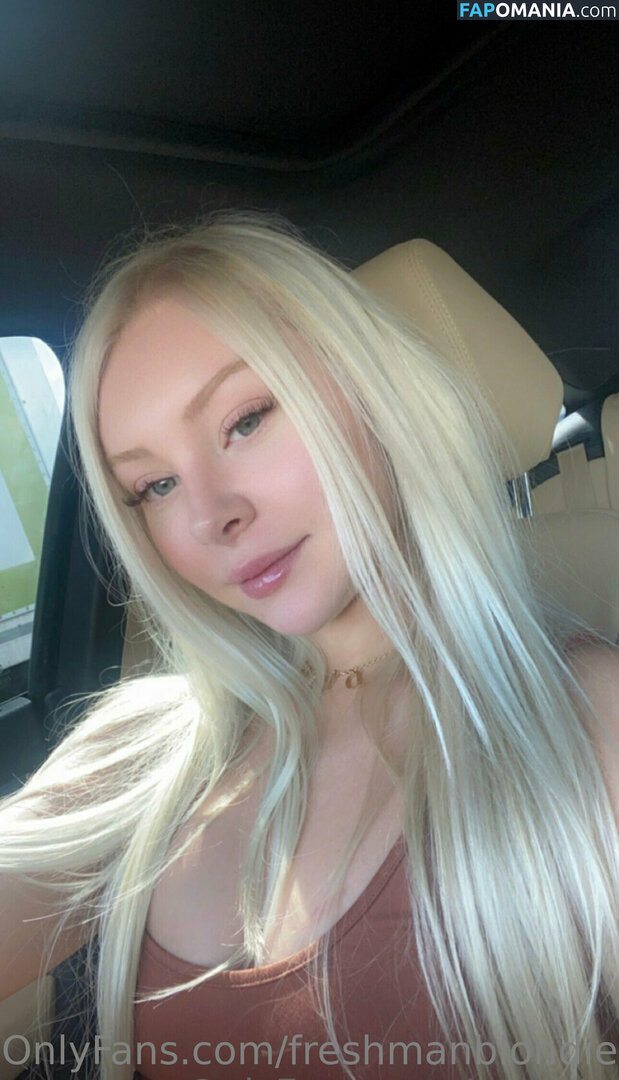 freshmanblondie18 / sheblondie_ Naken OnlyFans  Läckta Foto #25