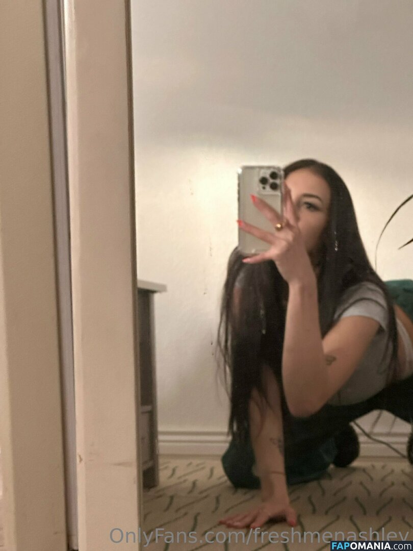 _ashhhhleeey_ / freshmenashley Naken OnlyFans  Läckta Foto #349