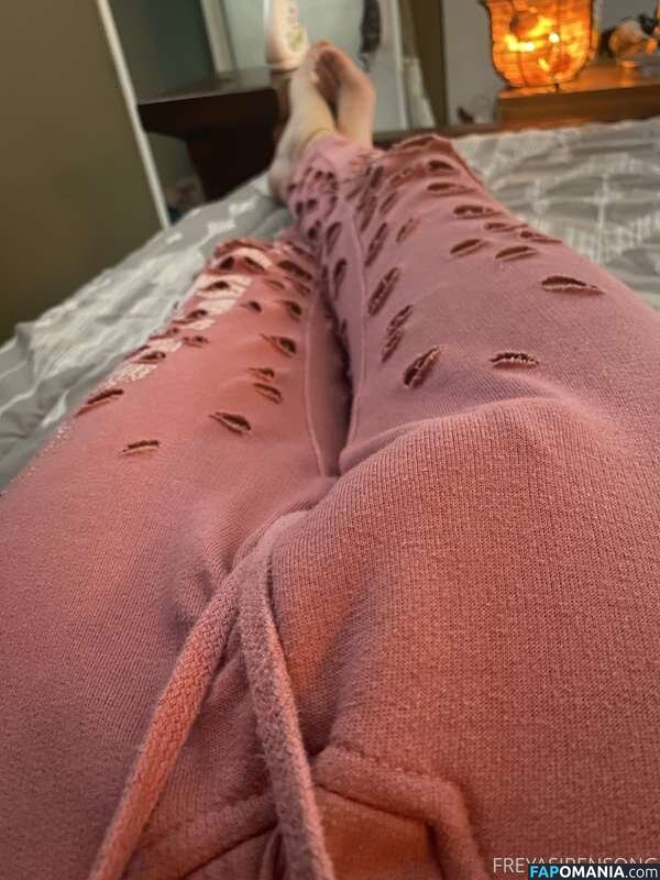 freyasirensong Naken OnlyFans  Läckta Foto #9