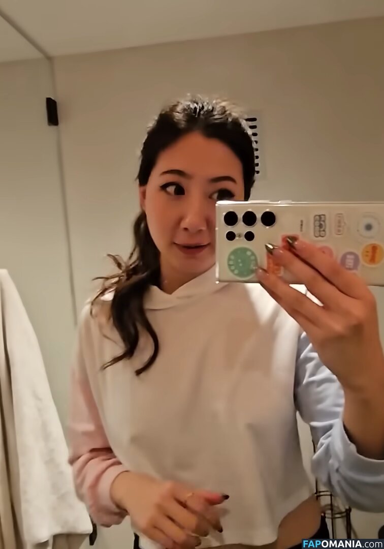 Fuslie / Leslie Naken OnlyFans  Läckta Foto #293