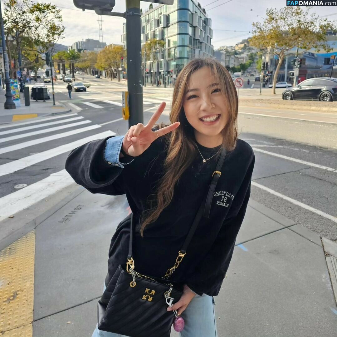Fuslie / Leslie Naken OnlyFans  Läckta Foto #396