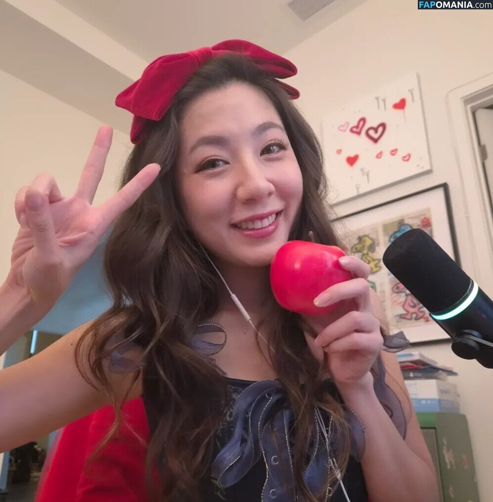 Fuslie / Leslie Naken OnlyFans  Läckta Foto #777