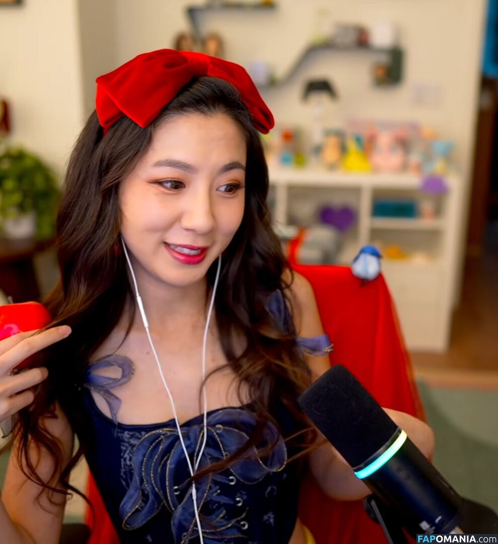 Fuslie / Leslie Naken OnlyFans  Läckta Foto #779
