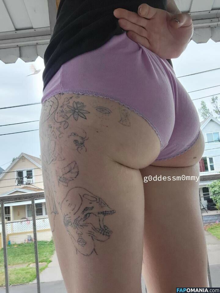 g0ddessm0mmy / imperfect_creativity_ / mommy__mandy Naken OnlyFans  Läckta Foto #10