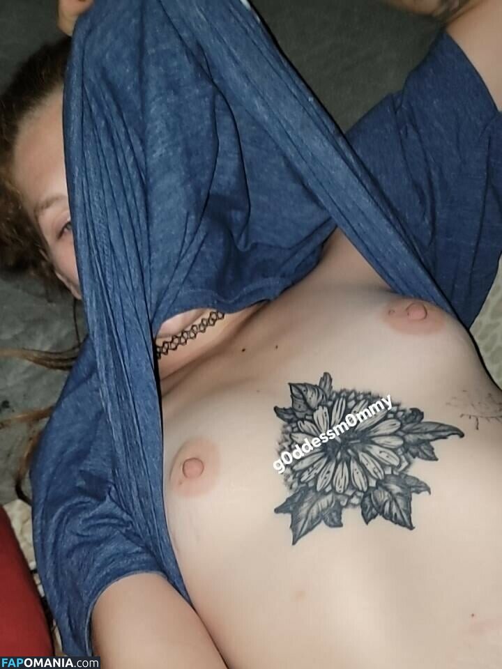 g0ddessm0mmy / imperfect_creativity_ / mommy__mandy Naken OnlyFans  Läckta Foto #15