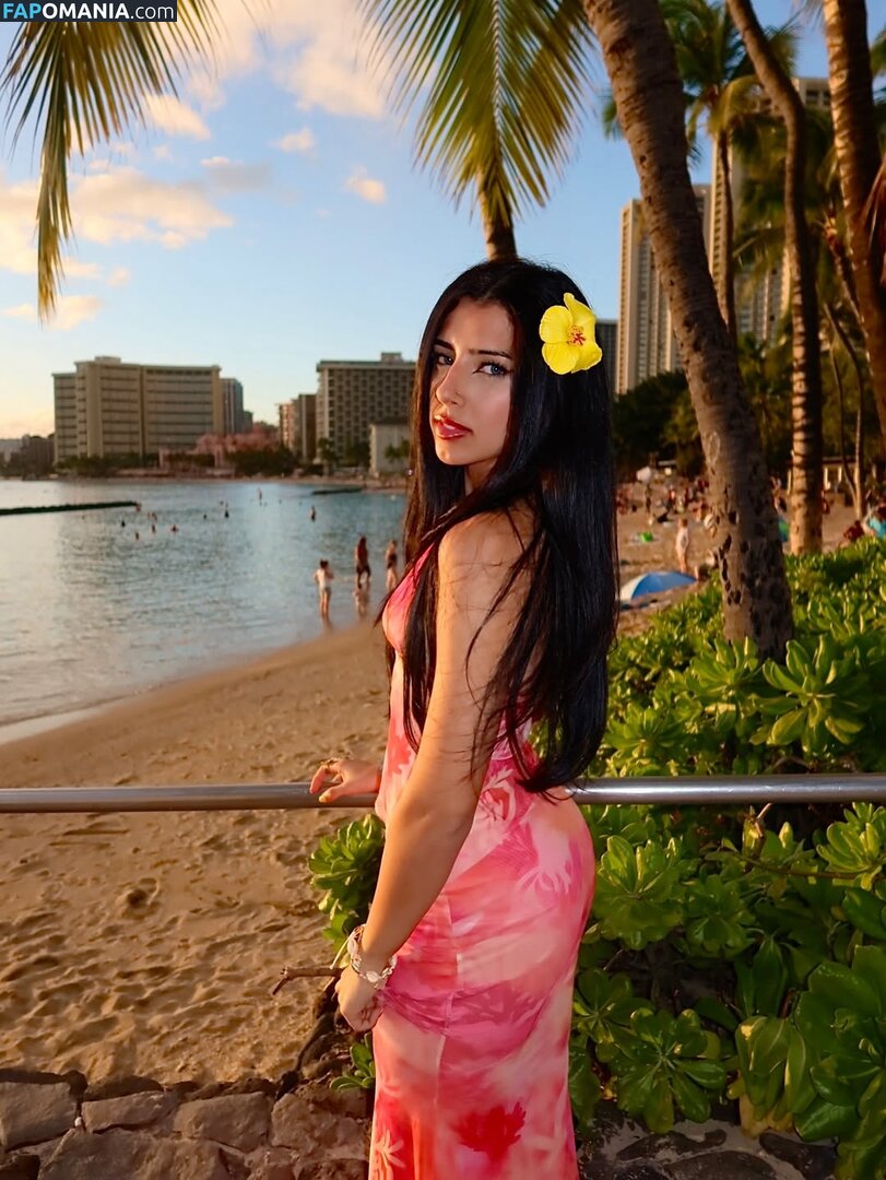 Gal Akbari / gal.qal / officialonlygal Naken OnlyFans  Läckta Foto #1