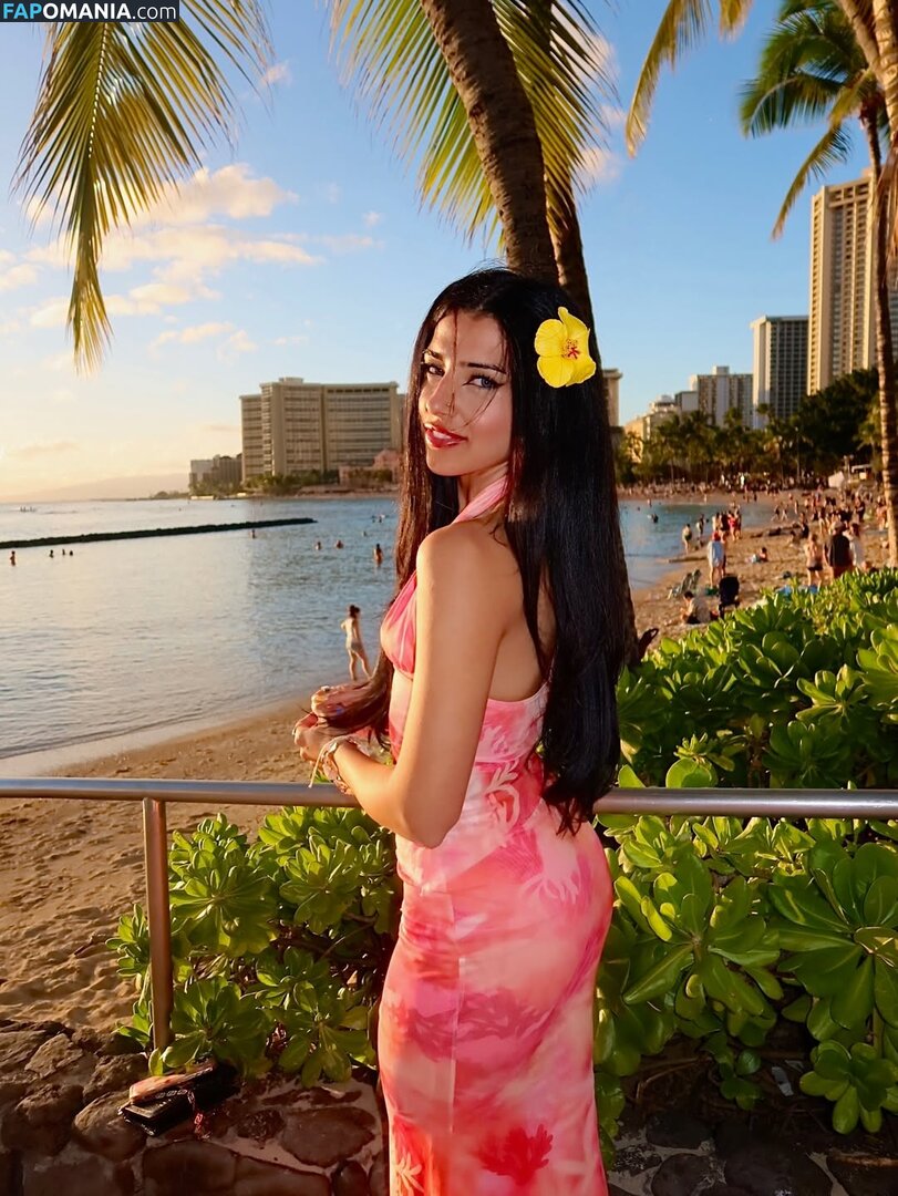 Gal Akbari / gal.qal / officialonlygal Naken OnlyFans  Läckta Foto #2