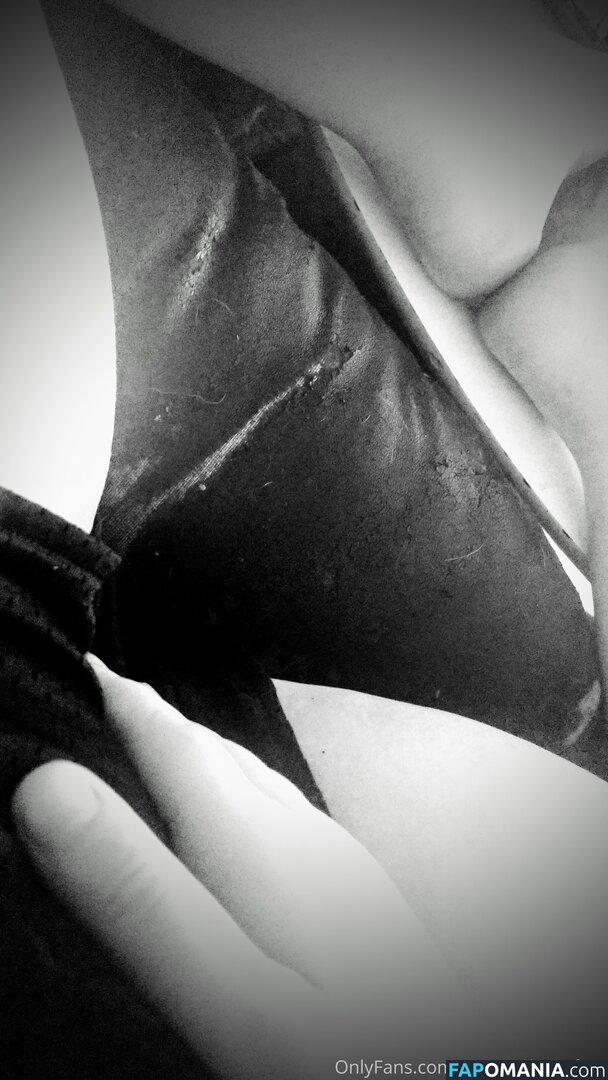 gamingth0ttyfree / thtprvttygrl Naken OnlyFans  Läckta Foto #8