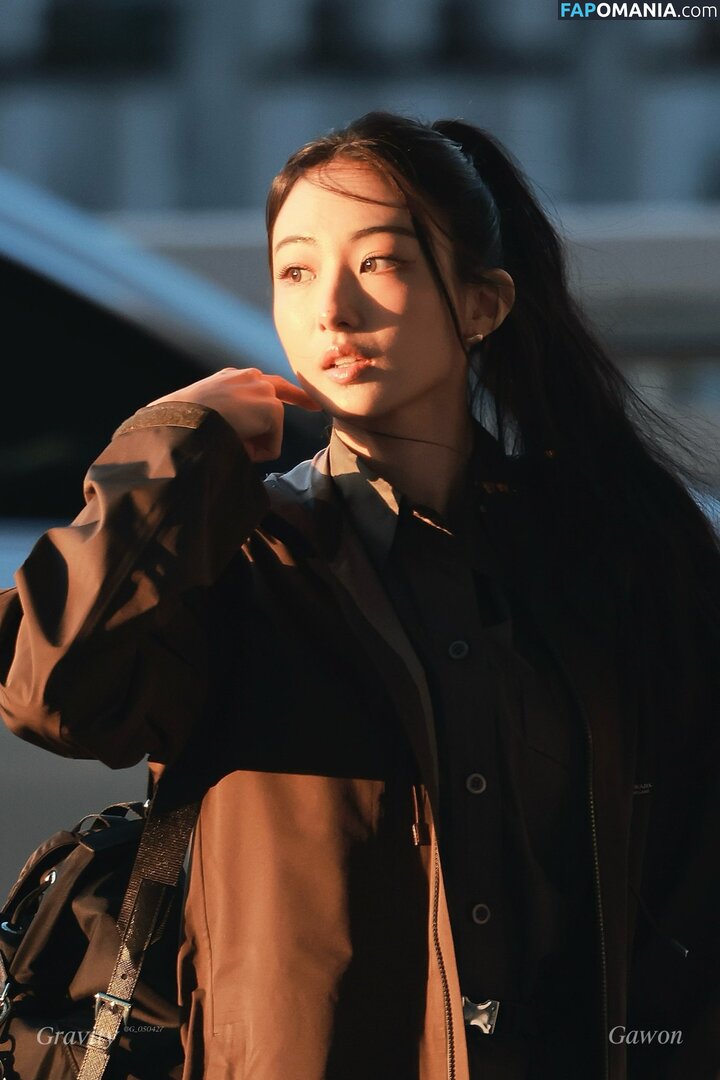 Gawon / Lee Ga-won / MEOVV_GAWON / gawon_moevv / https: / 이가원 MEOVV Naken OnlyFans  Läckta Foto #5