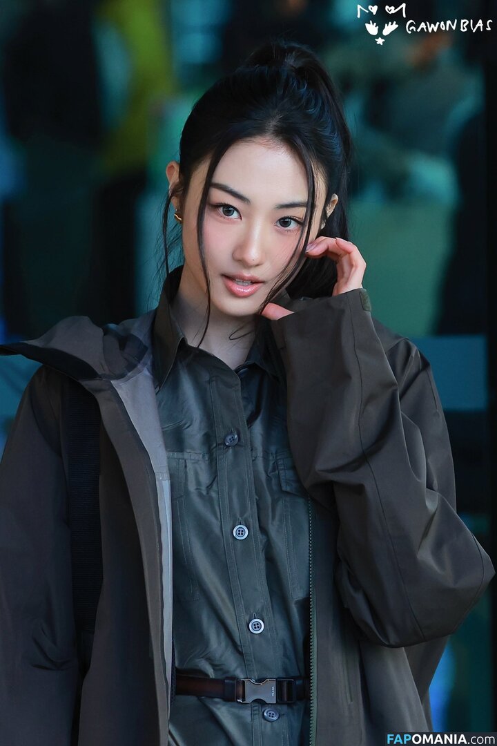 Gawon / Lee Ga-won / MEOVV_GAWON / gawon_moevv / https: / 이가원 MEOVV Naken OnlyFans  Läckta Foto #16