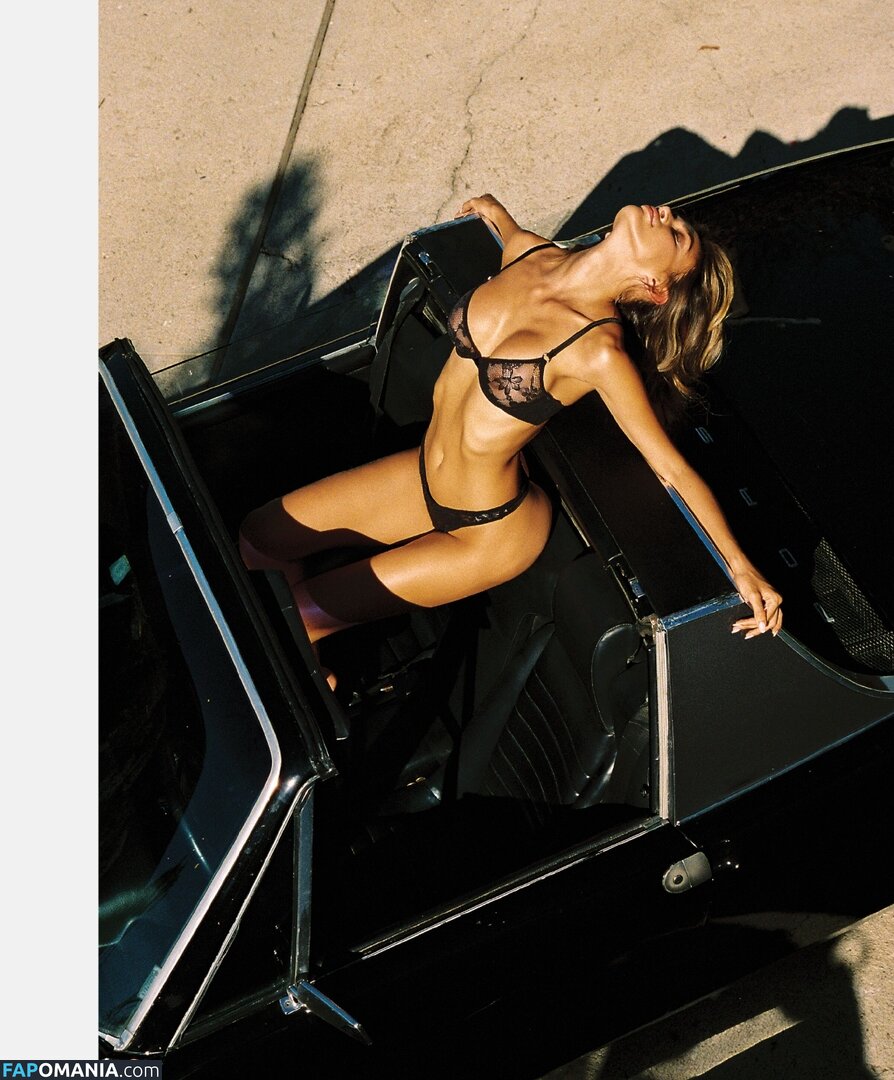 Gayanne Hazlewood Naken OnlyFans  Läckta Foto #2