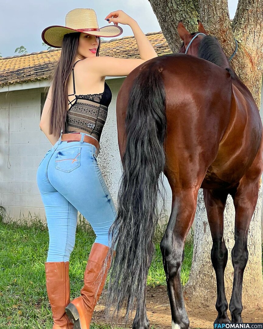 Geandra Bazzanella / geandrabazzanella Naken OnlyFans  Läckta Foto #2