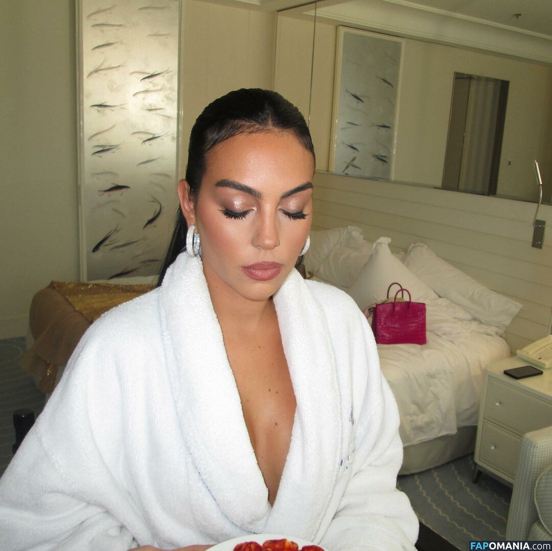Georgina Rodriguez / georginagio Naken OnlyFans  Läckta Foto #18