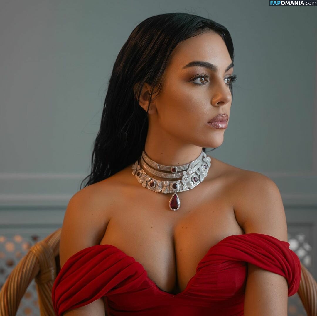 Georgina Rodriguez / georginagio Naken OnlyFans  Läckta Foto #30