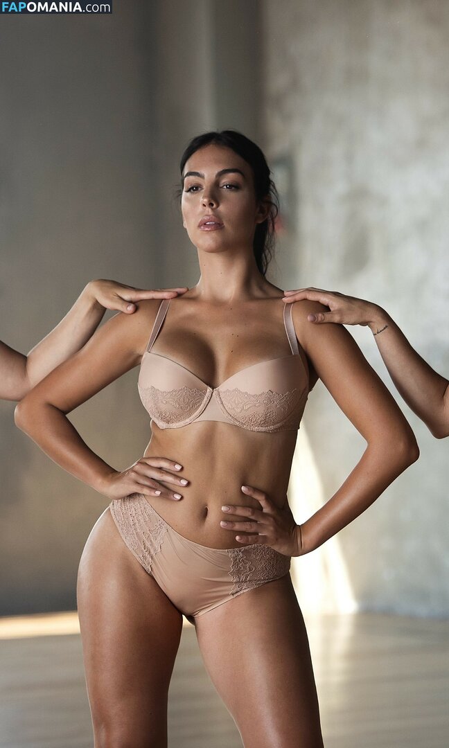 Georgina Rodriguez / georginagio Naken OnlyFans  Läckta Foto #64