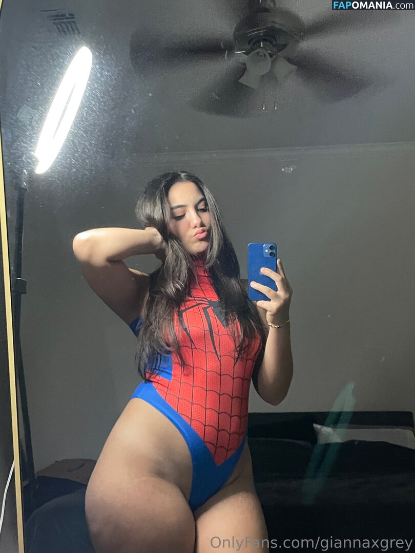 Giannagrey_ / Giannagreyx / giannaonlyx / giannaxgrey / https: Naken OnlyFans  Läckta Foto #11