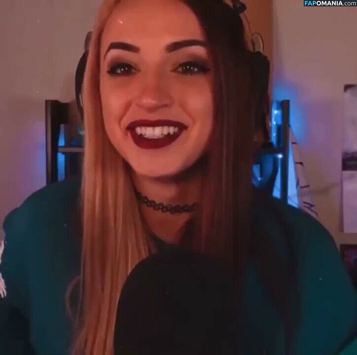 Gibi Asmr / GibiOfficial / gggibi Naken OnlyFans  Läckta Foto #316